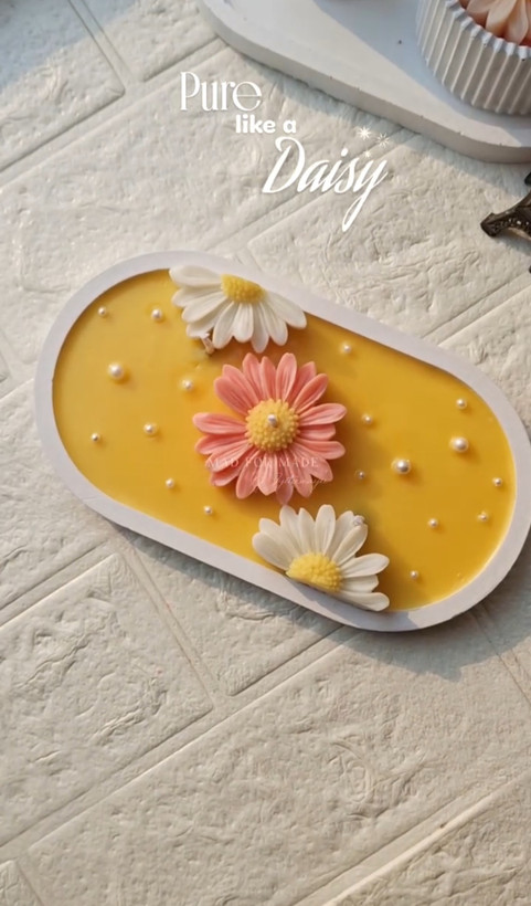 شمع دکوری سنگی با گل بابونه